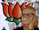 Advani's dig at Modi: Leaders shouldn't criticise others on I-Day