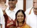 Pratibha Patil returns all official gifts to Rashtrapati Bhavan