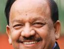 Delhi LG calls Vardhan to discuss government formation