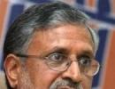 Sushil Modi lambasts Nitish for taking Cong help