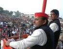 Akhilesh keeps poll promise, doles out laptops to students