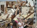 Tornado ravages Oklahoma; 20 kids among 90 killed