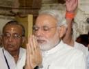 Congress guns for Modi's head over sting CD in Prajapati case