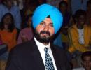 Sulking Sidhu hits out at Badal govt, says he feels like oppn