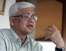 Modi being PM would be destabilising: Amitav Ghosh