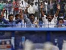 Telangana statehood: Resignation of Cong MPs delayed by a day