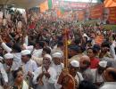 Mumbai gives Narendra Modi a welcome to remember!