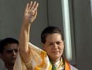 Don't spilt secular votes: Sonia Gandhi tells Muslim leaders