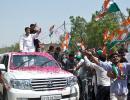 Rahul runs SUV over critics, files nomination with Gandhi parivar