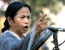 BJP writes to Hazare, questions Mamata's 'clean' image