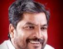 Can farmer leader dent Cong-NCP in western Maharashtra?