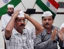 Amid BJP's move to form Delhi govt, AAP calls MLAs' meet