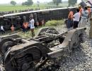 4 dead after Rajdhani Express derails in Chhapra