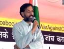 AAP's Yogendra Yadav attacked, face inked