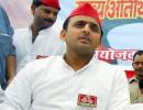 36 SP leaders sacked, but Akhilesh won't quit