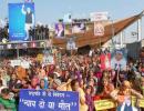 Godman's supporters form human chain around ashram