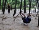 Flood alert sounded in Srinagar as Jhelum swells