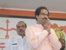 Uddhav meets Sena leaders to finalise candidates' list