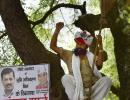 SHOCKING: Man hangs himself at AAP rally, Kejriwal under attack