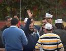 During farmers rally, 'aam aadmi' Kejriwal wants media away from him