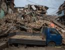 Quake in Nepal leaves trail of destruction, death toll mounts to 2,200