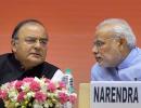 PM backs Jaitley, says he will come through with flying colours