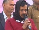 Kejriwal dares govt to arrest him on donation controversy