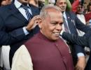 JD-U expels CM Manjhi for 6 years, demands trust vote in 48 hrs