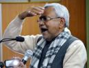 Nitish stakes claim to form Bihar govt, parades 130 MLAs