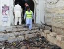 61 killed in suicide bomb attack in Shiite mosque in Pakistan