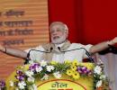 Nitish 'back-stabbed' Bihar; Lalu poisoning it: Modi