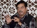 After praise for Nitish, Shatrughan calls PM dashing, dynamic hero