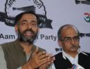 Won't quit, crisis within an opportunity for AAP: Yadav