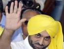 'Drunken' Bhagwant Mann forced to leave Sikh religious ceremony