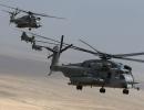 India, US sign deals for 22 Apache choppers, 15 Chinook copters