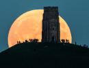 Blood moon paints the sky red: You won't get to see this sight till 2033