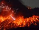 MUST SEE: Sakurajima volcano in Japan erupts