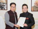 Singer Adnan Sami becomes Indian citizen, tweets 'Jai Hind'