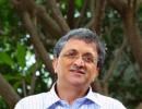 Historian Ramachandra Guha resigns from BCCI post