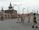 Curfew re-imposed in Kashmir; schools, mobile network shut