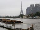 Louvre shut, thousands evacuated as France declares flood emergency