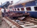 Over 100 killed as Indore-Patna Express derails near Kanpur