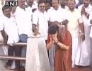 On her way to jail, Sasikala makes pit stops at Jaya memorial, MGR house