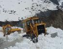 Fresh avalanches hit J&K, toll over 20