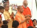 Yogi in Ayodhya, offers prayers at Ram temple