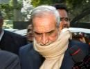 Sajjan Kumar surrenders, sent to jail to serve life sentence