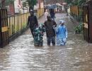 Heavy rains lash Mumbai; normal life hit