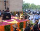 PHOTOS: Nation salutes Kargil heroes on Vijay Diwas