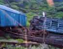 Goods train derails between Mumbai-Pune, services hit