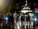 17 flights diverted as heavy rains lash Mumbai